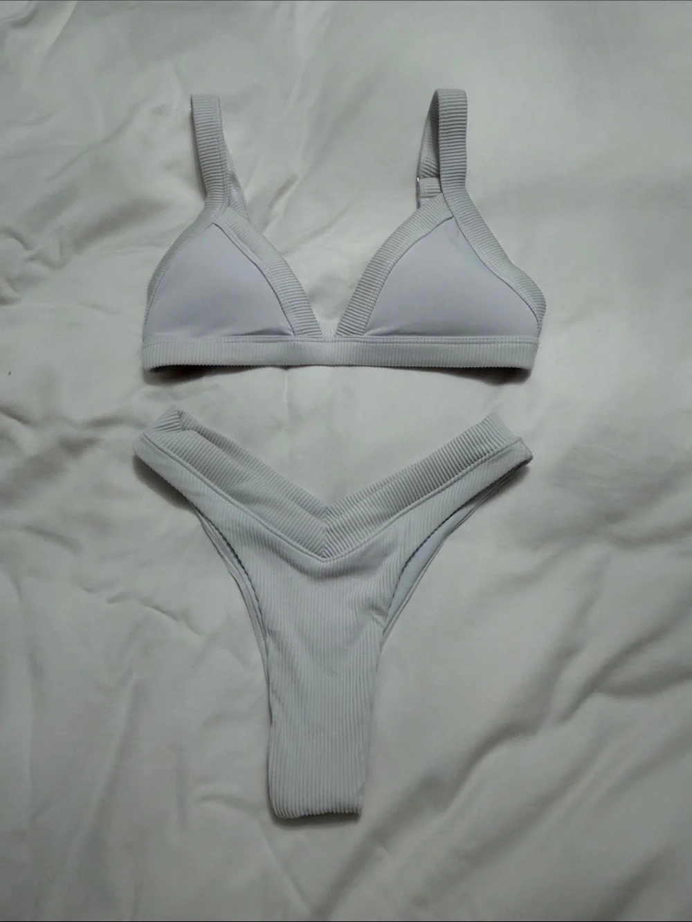 One one Ribbed white V-Waist Bikini Set